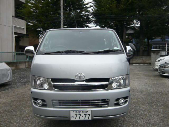 hiace1.jpg